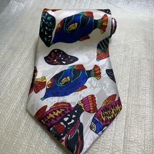 J-International Vibrant Tropical Fish Classic Novelty Neck Tie Vtg 1990's 60x4”